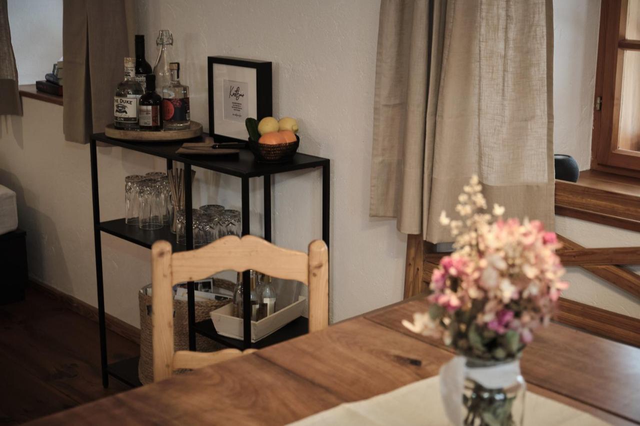 Aigen 13 Apartment ภายนอก รูปภาพ