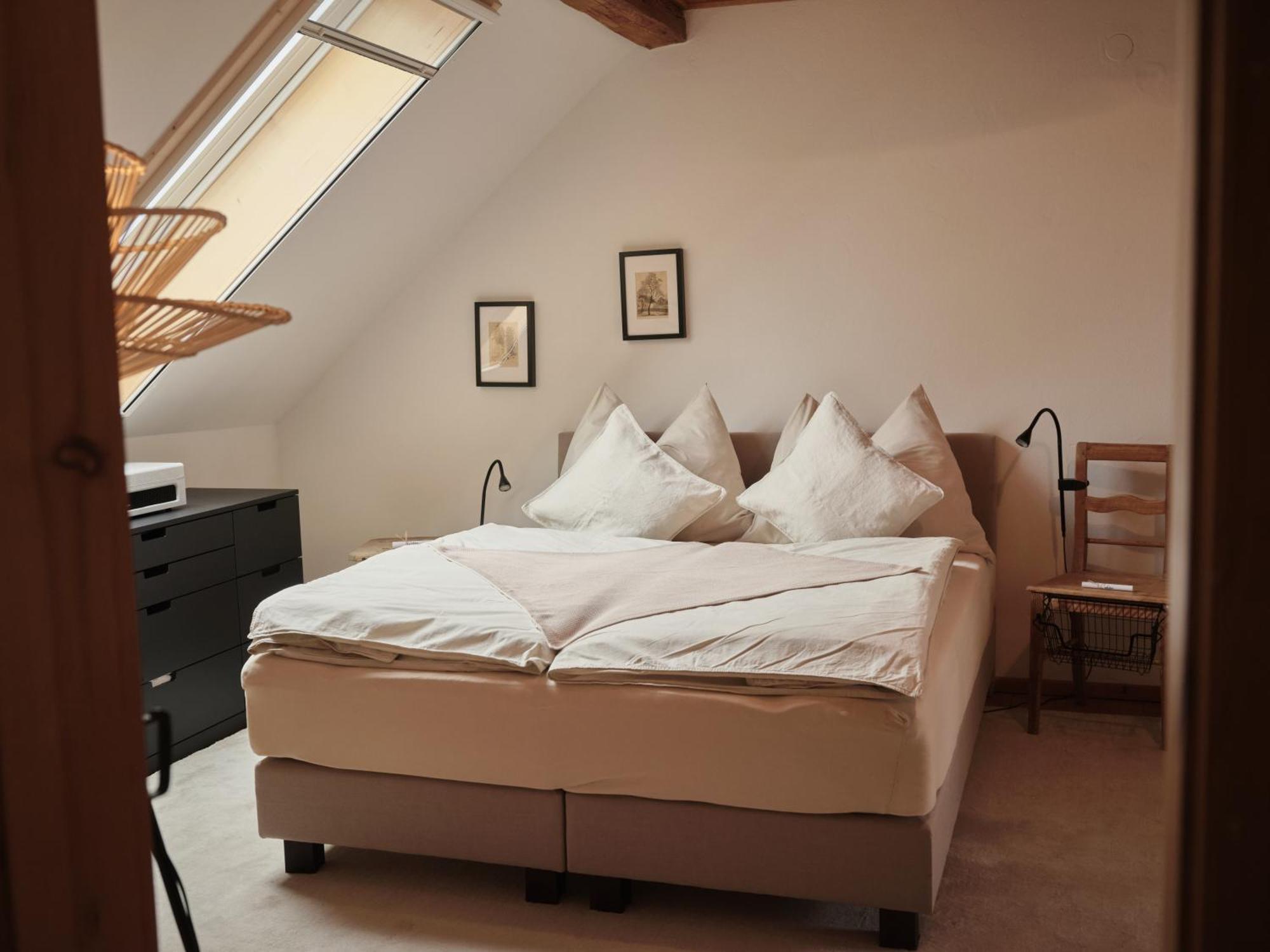 Aigen 13 Apartment ภายนอก รูปภาพ